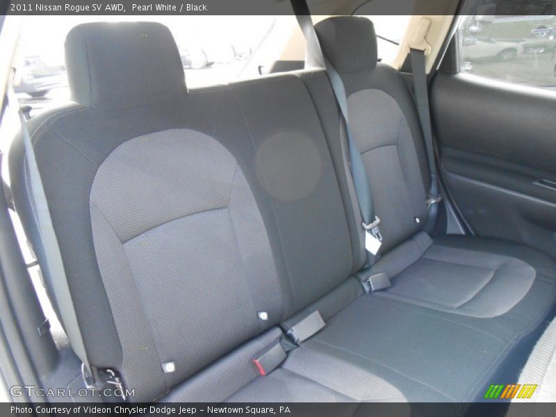 Pearl White / Black 2011 Nissan Rogue SV AWD