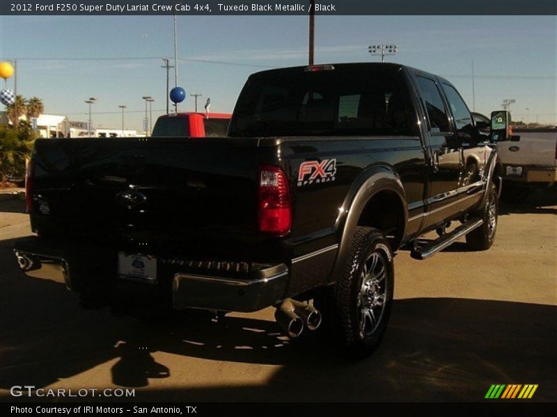 Tuxedo Black Metallic / Black 2012 Ford F250 Super Duty Lariat Crew Cab 4x4