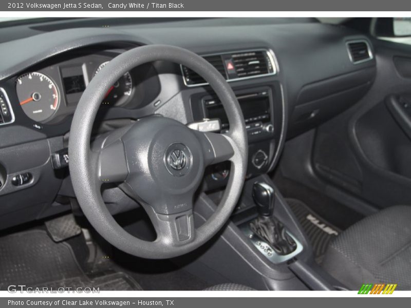 Candy White / Titan Black 2012 Volkswagen Jetta S Sedan