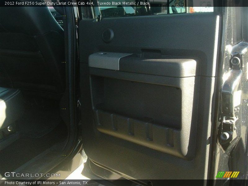 Tuxedo Black Metallic / Black 2012 Ford F250 Super Duty Lariat Crew Cab 4x4
