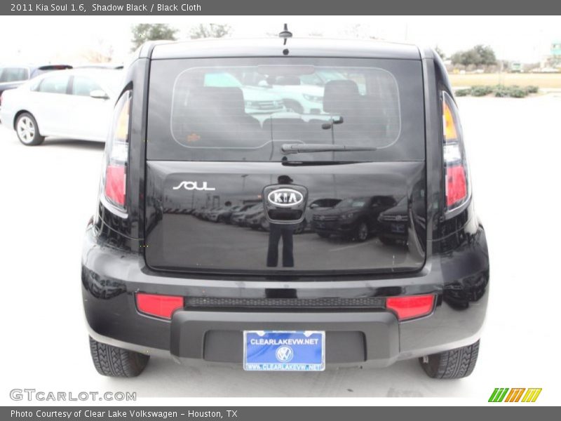 Shadow Black / Black Cloth 2011 Kia Soul 1.6