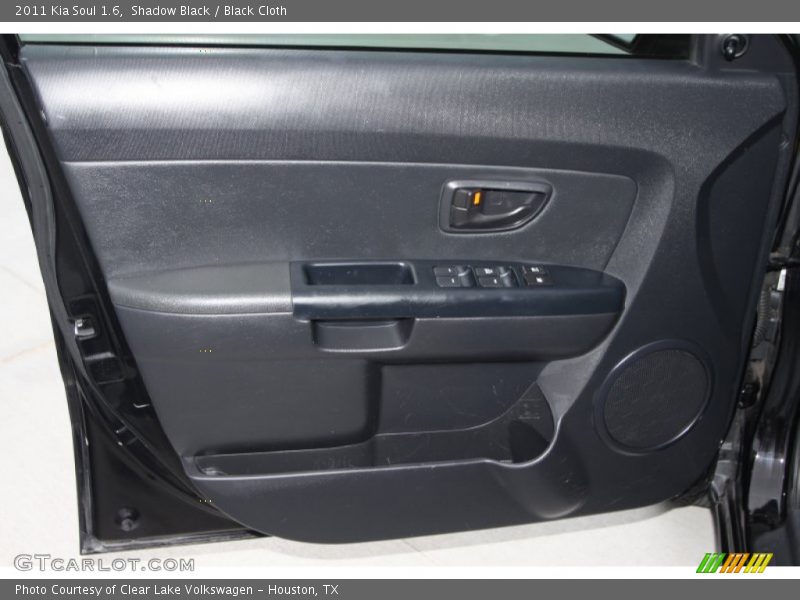 Shadow Black / Black Cloth 2011 Kia Soul 1.6