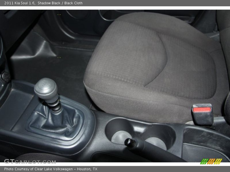 Shadow Black / Black Cloth 2011 Kia Soul 1.6