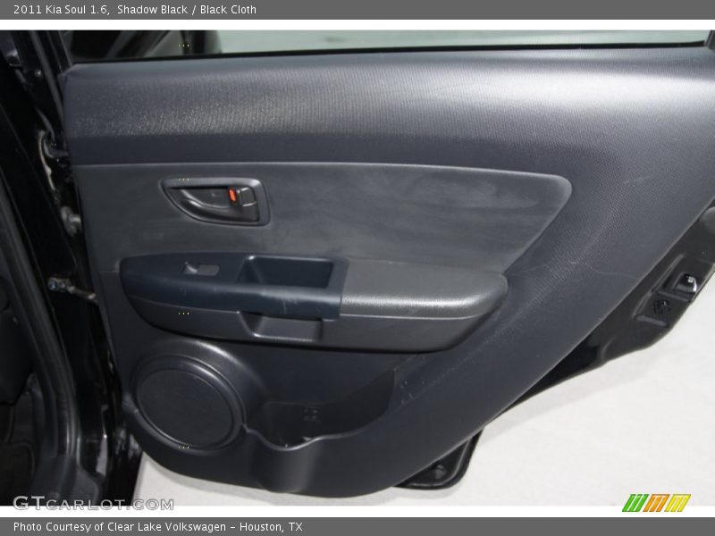 Shadow Black / Black Cloth 2011 Kia Soul 1.6