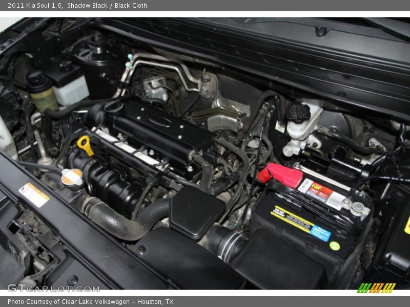 Shadow Black / Black Cloth 2011 Kia Soul 1.6