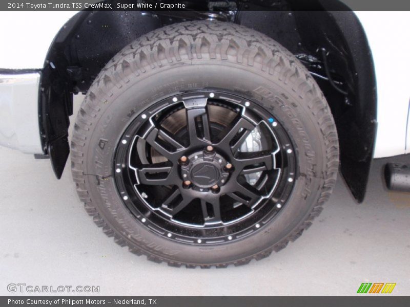 Super White / Graphite 2014 Toyota Tundra TSS CrewMax