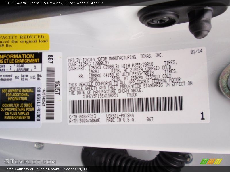 Super White / Graphite 2014 Toyota Tundra TSS CrewMax