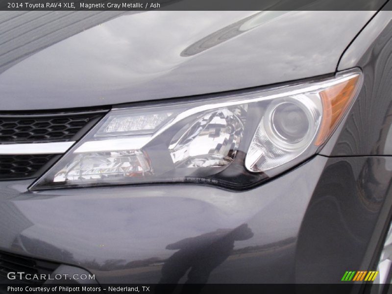 Magnetic Gray Metallic / Ash 2014 Toyota RAV4 XLE