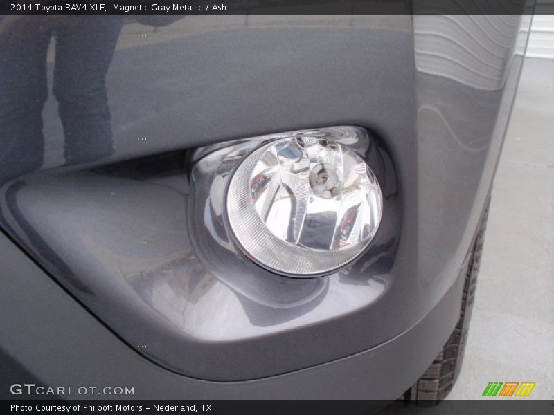Magnetic Gray Metallic / Ash 2014 Toyota RAV4 XLE