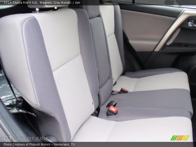 Magnetic Gray Metallic / Ash 2014 Toyota RAV4 XLE