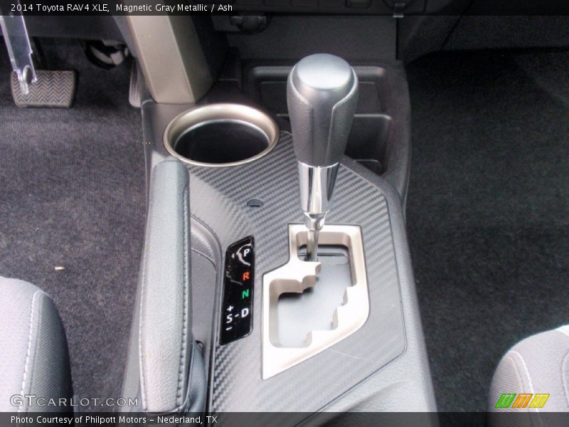 Magnetic Gray Metallic / Ash 2014 Toyota RAV4 XLE