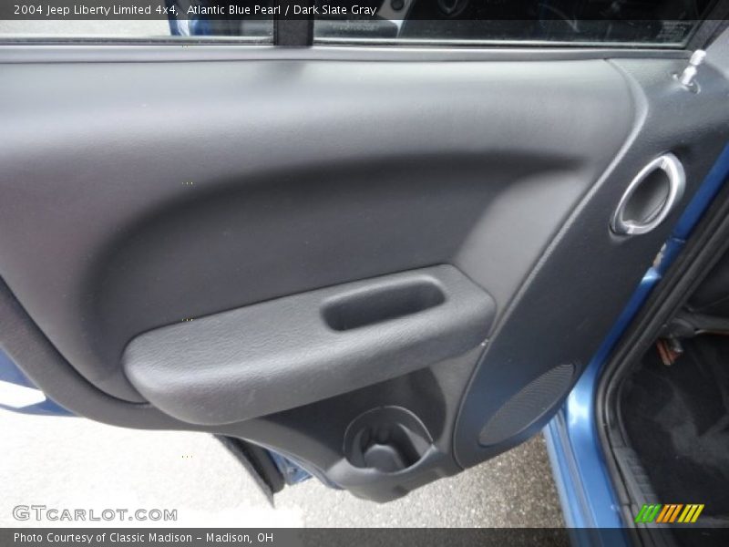 Atlantic Blue Pearl / Dark Slate Gray 2004 Jeep Liberty Limited 4x4