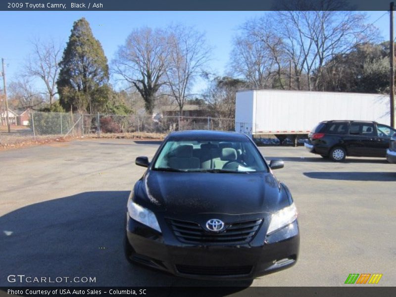 Black / Ash 2009 Toyota Camry