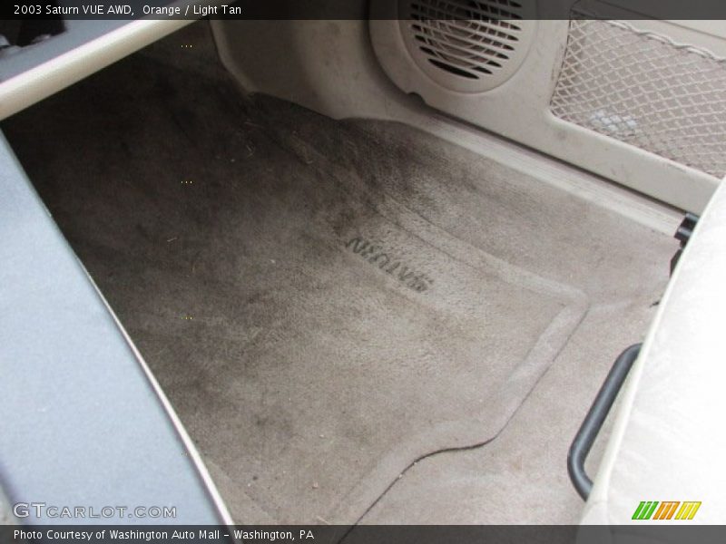Orange / Light Tan 2003 Saturn VUE AWD