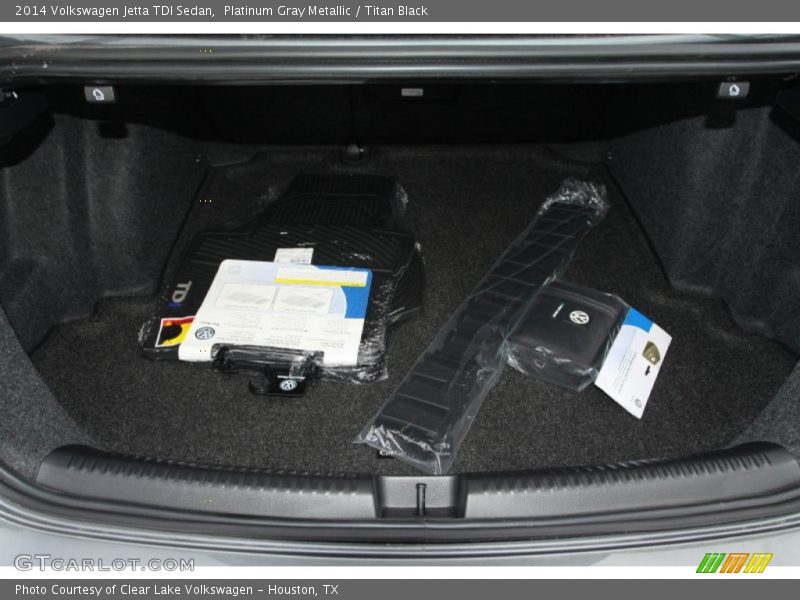 Platinum Gray Metallic / Titan Black 2014 Volkswagen Jetta TDI Sedan
