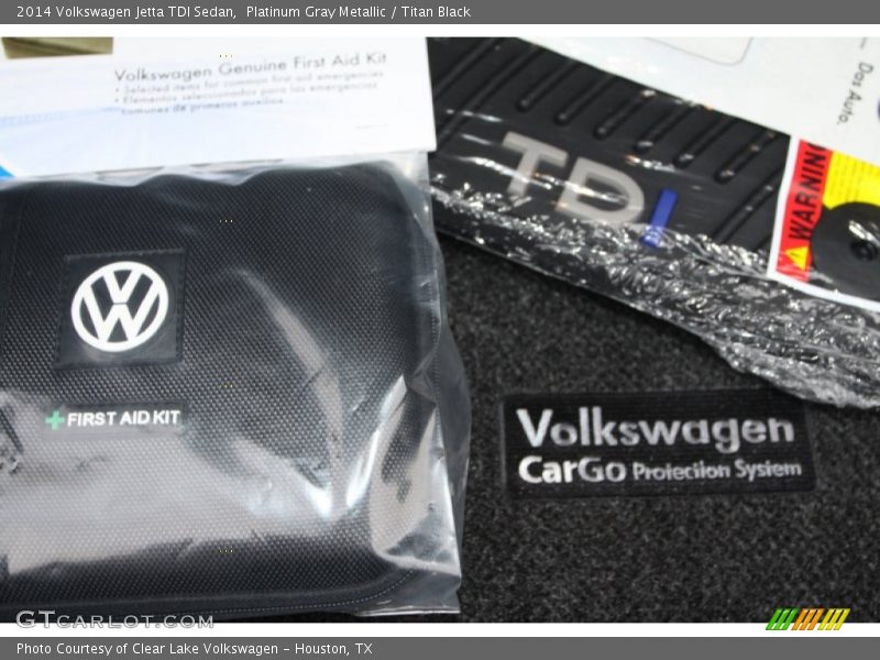 Platinum Gray Metallic / Titan Black 2014 Volkswagen Jetta TDI Sedan