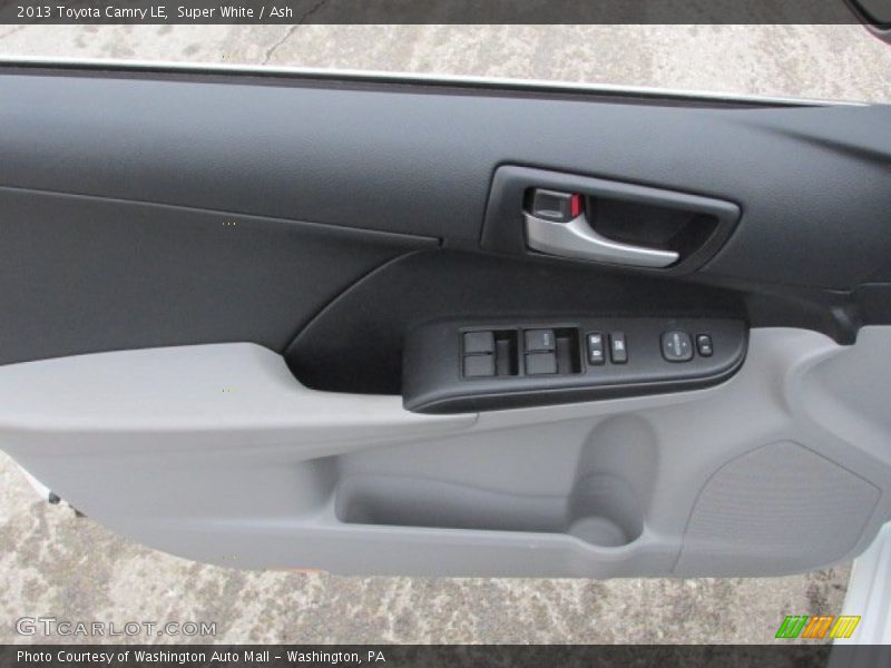 Super White / Ash 2013 Toyota Camry LE