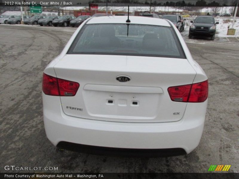 Clear White / Black 2012 Kia Forte EX