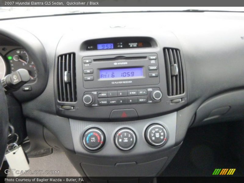 Controls of 2007 Elantra GLS Sedan
