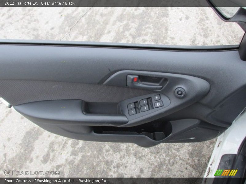 Clear White / Black 2012 Kia Forte EX