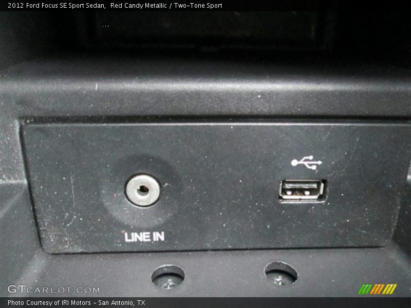 Red Candy Metallic / Two-Tone Sport 2012 Ford Focus SE Sport Sedan