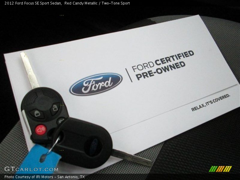 Red Candy Metallic / Two-Tone Sport 2012 Ford Focus SE Sport Sedan