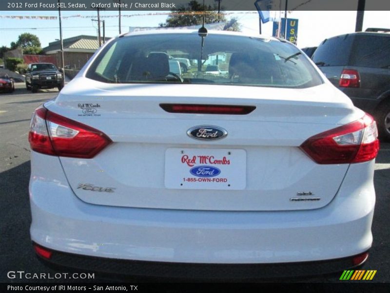 Oxford White / Charcoal Black 2012 Ford Focus SEL Sedan