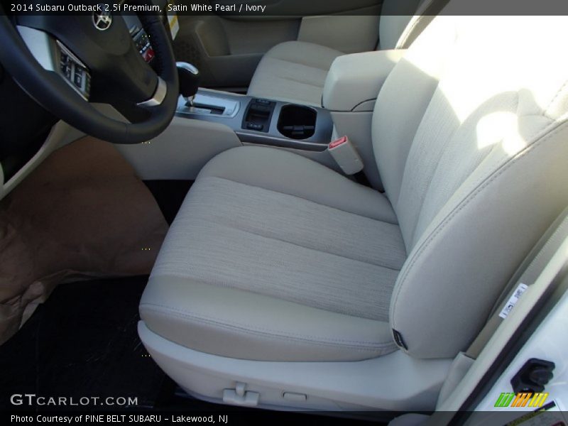 Satin White Pearl / Ivory 2014 Subaru Outback 2.5i Premium