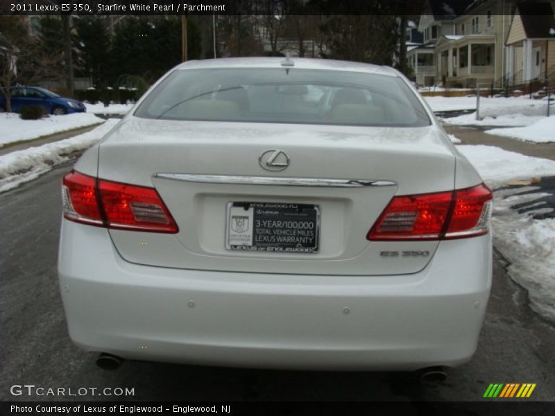 Starfire White Pearl / Parchment 2011 Lexus ES 350