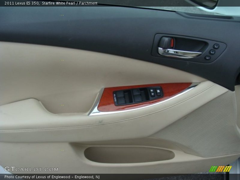 Starfire White Pearl / Parchment 2011 Lexus ES 350