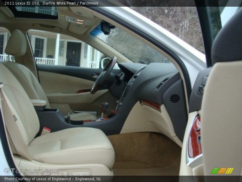 Starfire White Pearl / Parchment 2011 Lexus ES 350