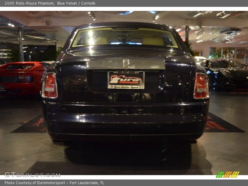 Blue Velvet / Cornsilk 2005 Rolls-Royce Phantom
