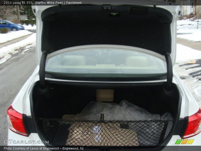 Starfire White Pearl / Parchment 2011 Lexus ES 350