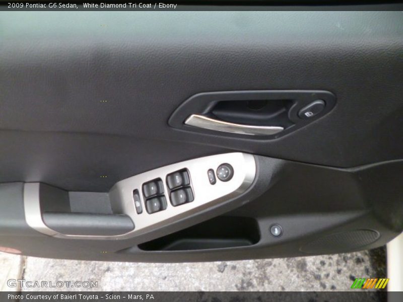 White Diamond Tri Coat / Ebony 2009 Pontiac G6 Sedan