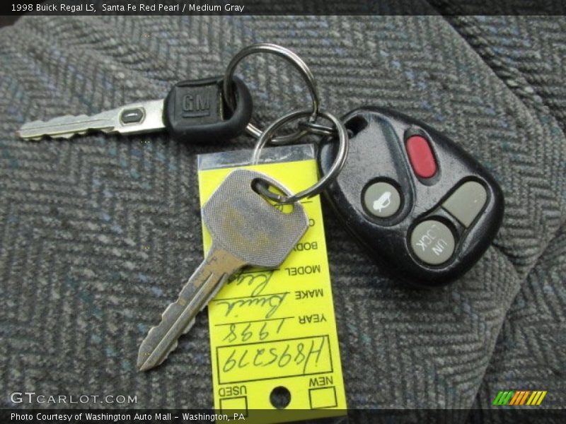Santa Fe Red Pearl / Medium Gray 1998 Buick Regal LS