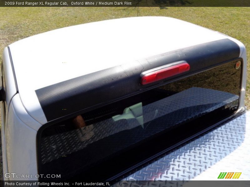 Oxford White / Medium Dark Flint 2009 Ford Ranger XL Regular Cab