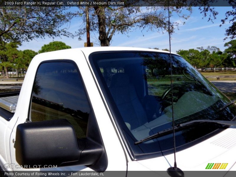 Oxford White / Medium Dark Flint 2009 Ford Ranger XL Regular Cab