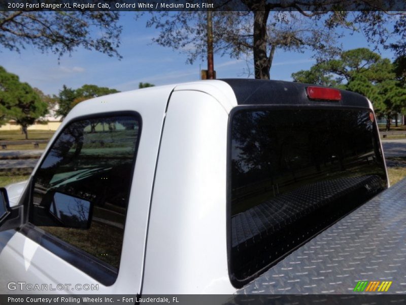 Oxford White / Medium Dark Flint 2009 Ford Ranger XL Regular Cab