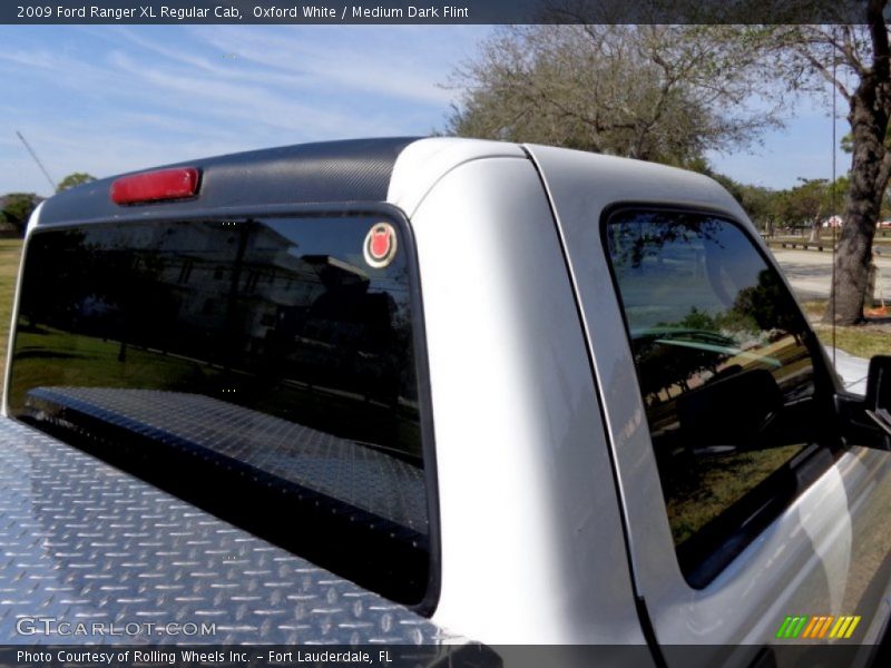 Oxford White / Medium Dark Flint 2009 Ford Ranger XL Regular Cab