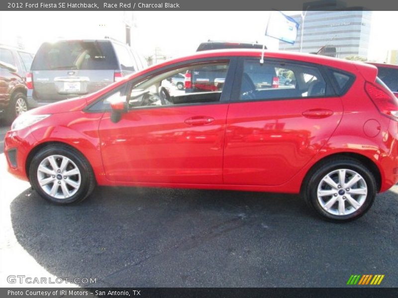 Race Red / Charcoal Black 2012 Ford Fiesta SE Hatchback