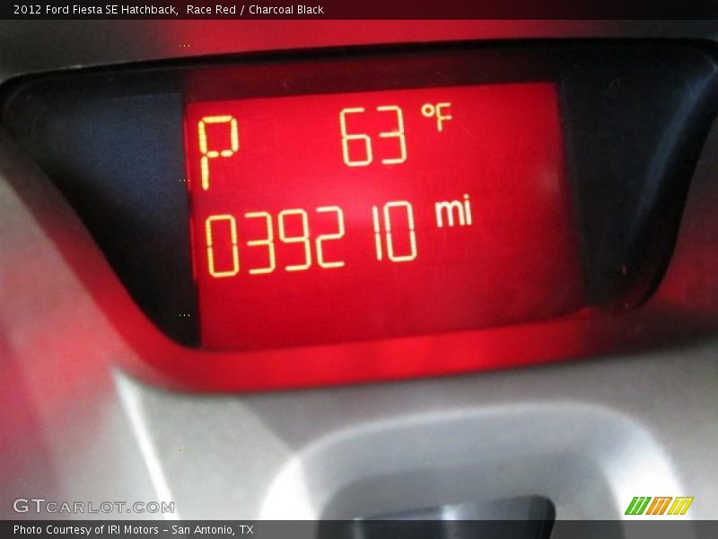 Race Red / Charcoal Black 2012 Ford Fiesta SE Hatchback