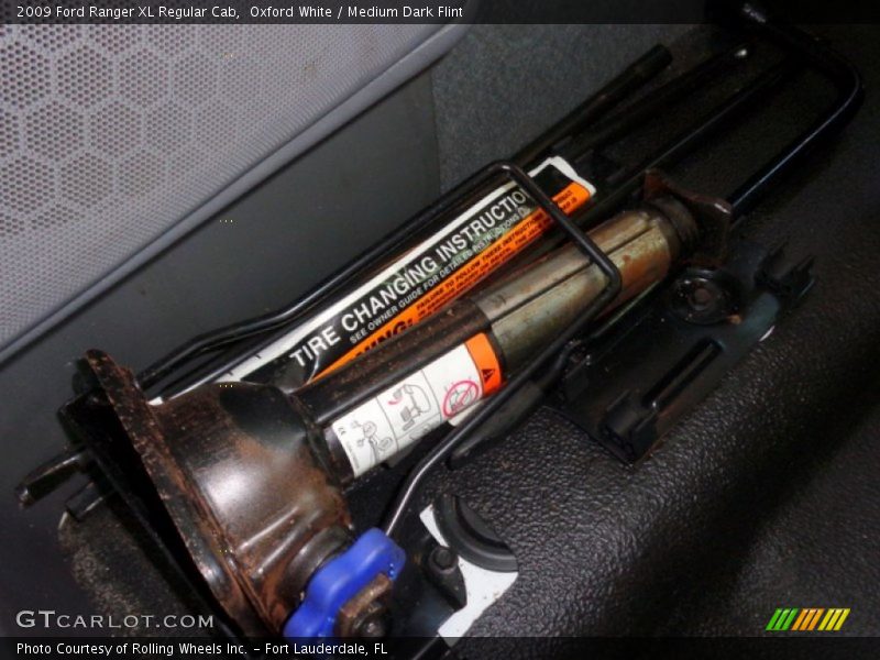 Oxford White / Medium Dark Flint 2009 Ford Ranger XL Regular Cab