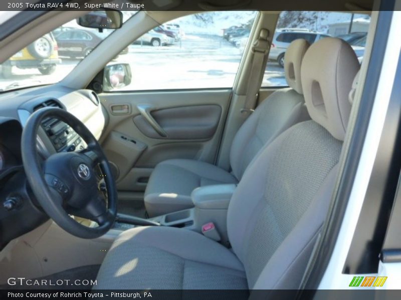 Super White / Taupe 2005 Toyota RAV4 4WD