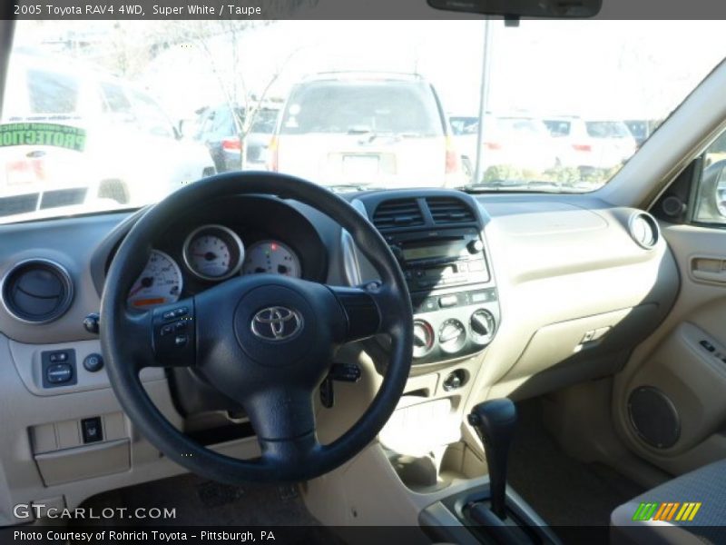 Super White / Taupe 2005 Toyota RAV4 4WD