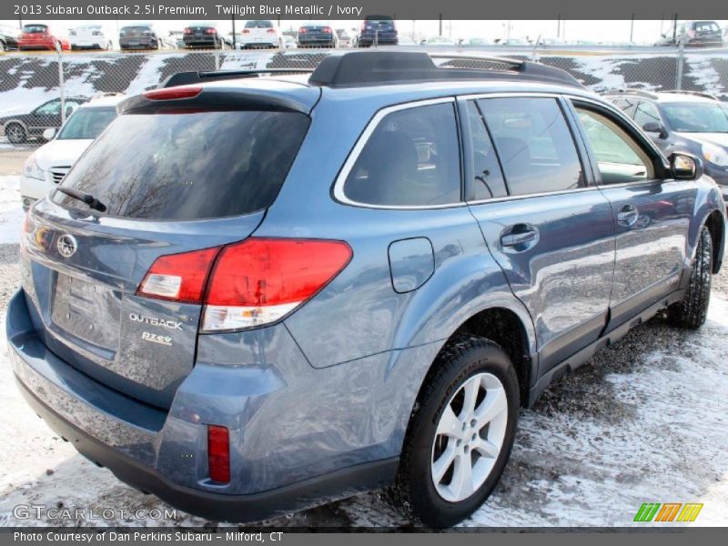 Twilight Blue Metallic / Ivory 2013 Subaru Outback 2.5i Premium