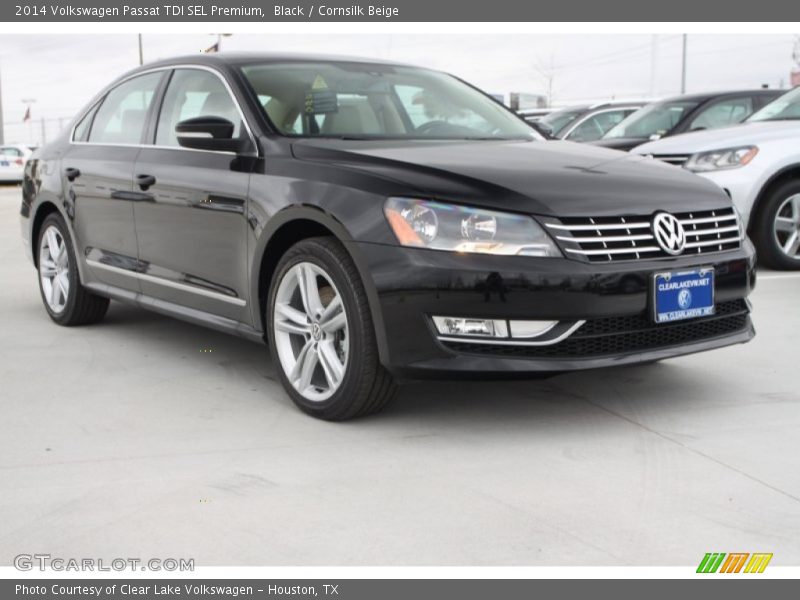 Black / Cornsilk Beige 2014 Volkswagen Passat TDI SEL Premium