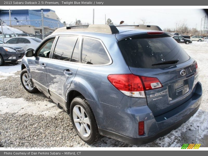 Twilight Blue Metallic / Ivory 2013 Subaru Outback 2.5i Premium