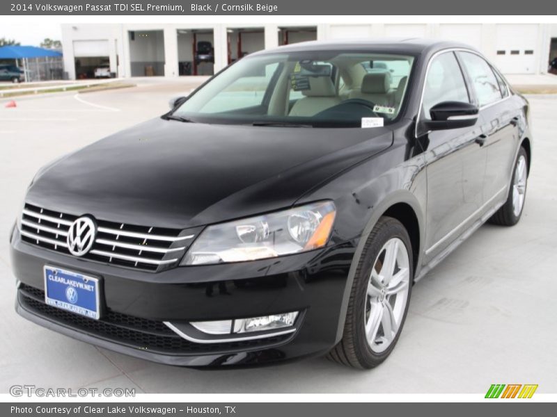 Black / Cornsilk Beige 2014 Volkswagen Passat TDI SEL Premium