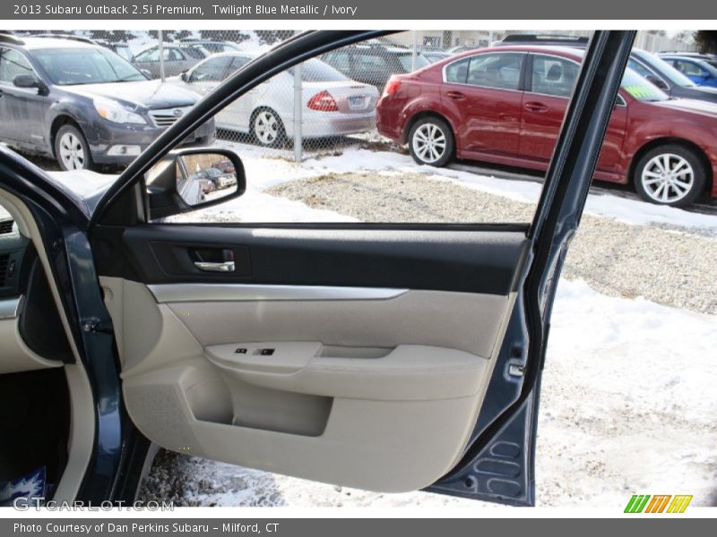 Twilight Blue Metallic / Ivory 2013 Subaru Outback 2.5i Premium