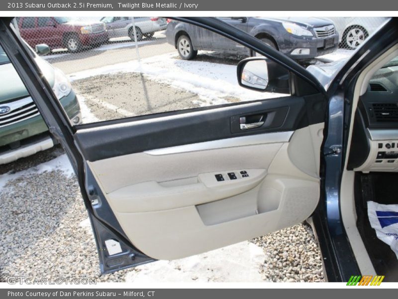 Twilight Blue Metallic / Ivory 2013 Subaru Outback 2.5i Premium